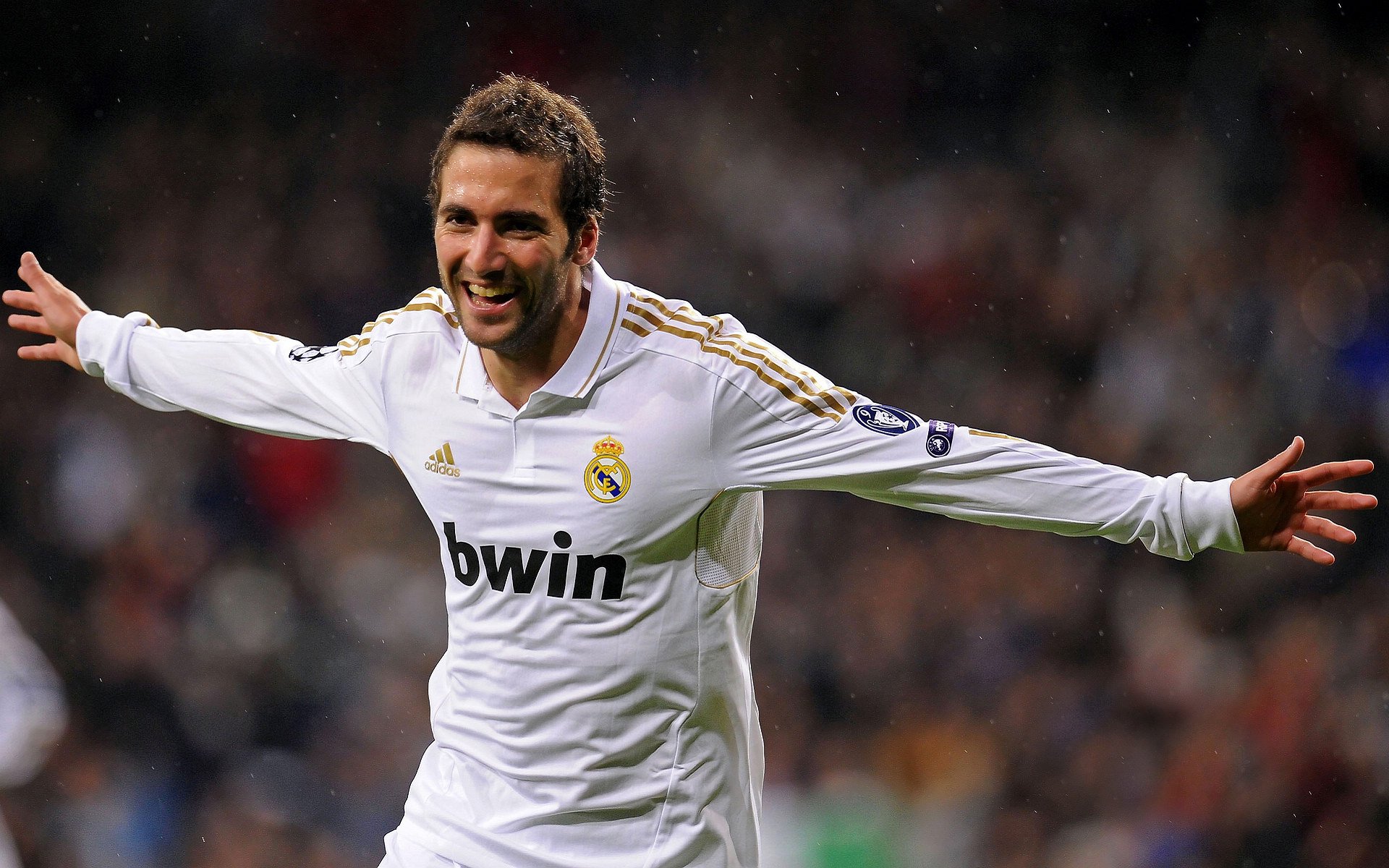 西班牙女足在世界杯决赛中1-0击败英格兰夺冠，西班牙 女足